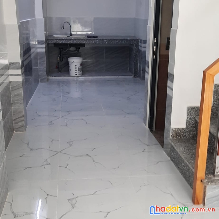 Nhà lý chính thắng cần bán, dt40m2, giảm sâu.. chỉ còn 6.8 tỷ