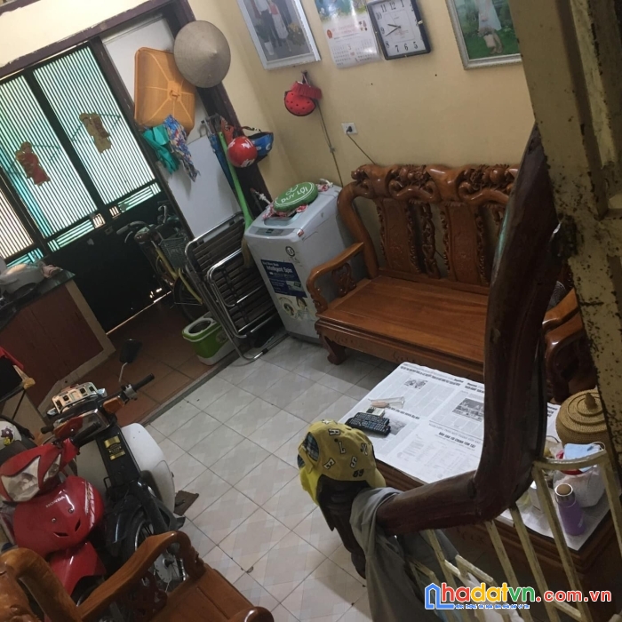 Cầu giấy – ô tô dừng đỗ trước nhà – chạy vòng quanh – tầm tiền hiếm