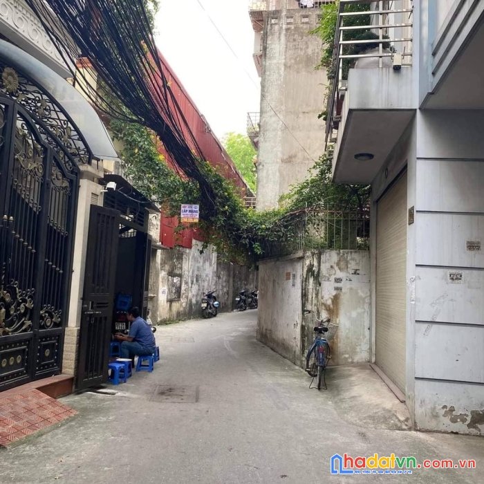 Bán nhà đường láng - đống đa, 36m, 5 tầng, giá chào 5.1 tỷ.