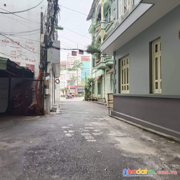 Bán nhà phố ngô gia tự cách phố 20m, dt 60m2, nhà c4, mt4.3m, giá nhỉnh 5 tỷ.