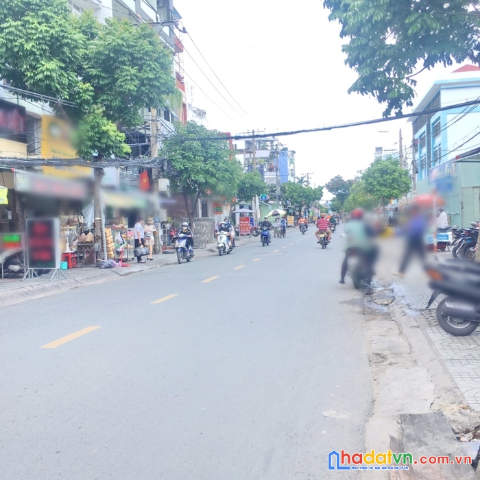 Bán nhà 1 lầu mặt tiền kinh doanh đường âu dương lân p.2 quận 8