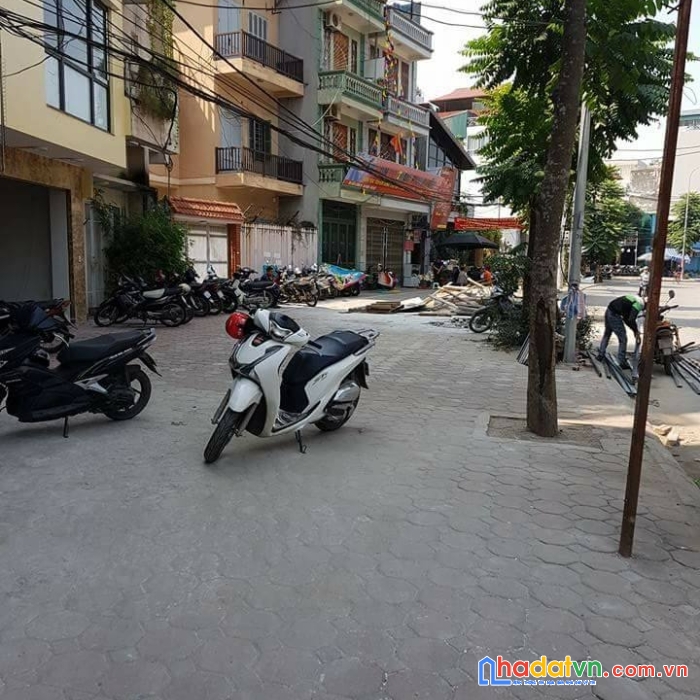Bán nhà mặt phố phan kế bính ba đình thang máy kinh doanh 24 tỷ.