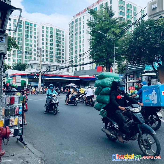 Kế khu chế xuất tan thuận,ngang 6, dài 20..50m ra huỳnh tấn phát..11,5 tỷ