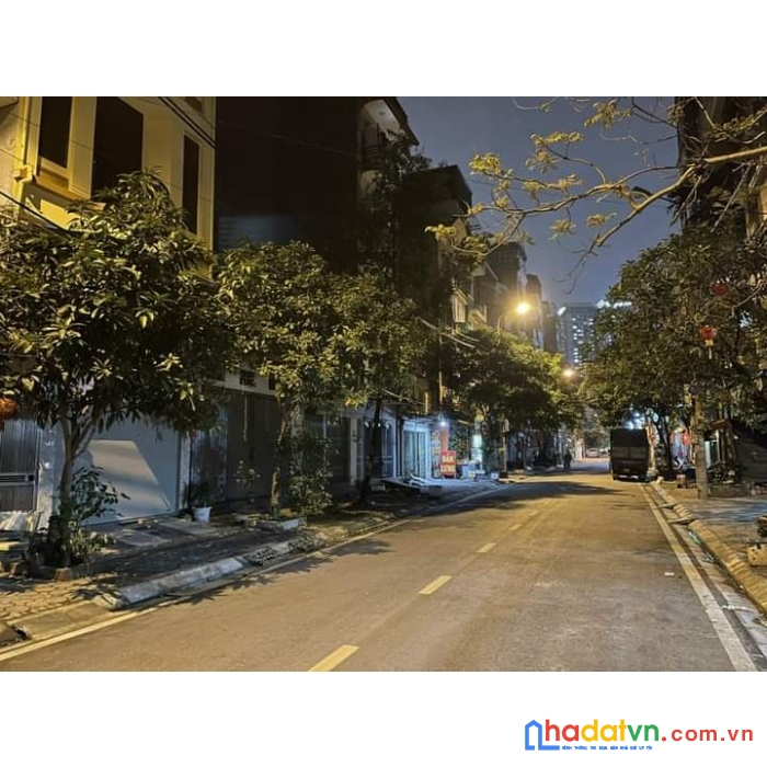 Bán nhà liền kề văn phú, hà đông, 90m2, 4 tầng, 3 ô tô tránh, kinh doanh tốt, 10.45 tỷ