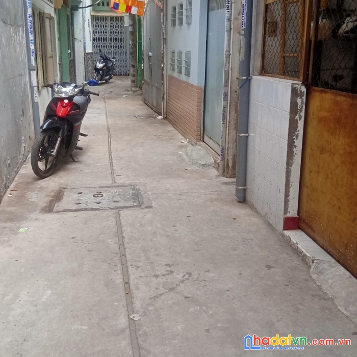 Vô đối trong tầm giá-nhà 57m2-lạc long quân- tân bình-chỉ 5.2 tỷ