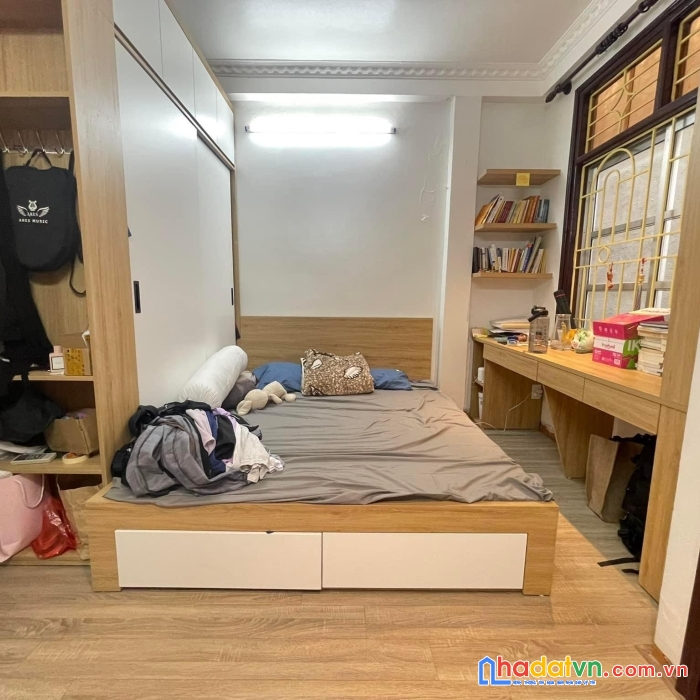 Bán nhà kim giang - 30m x 5 tầng - 2 bước ra phố