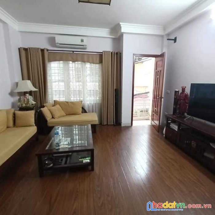 Bán nhà giáp nhị - hoàng mai - 50m x 4 tầng - ba gác tránh