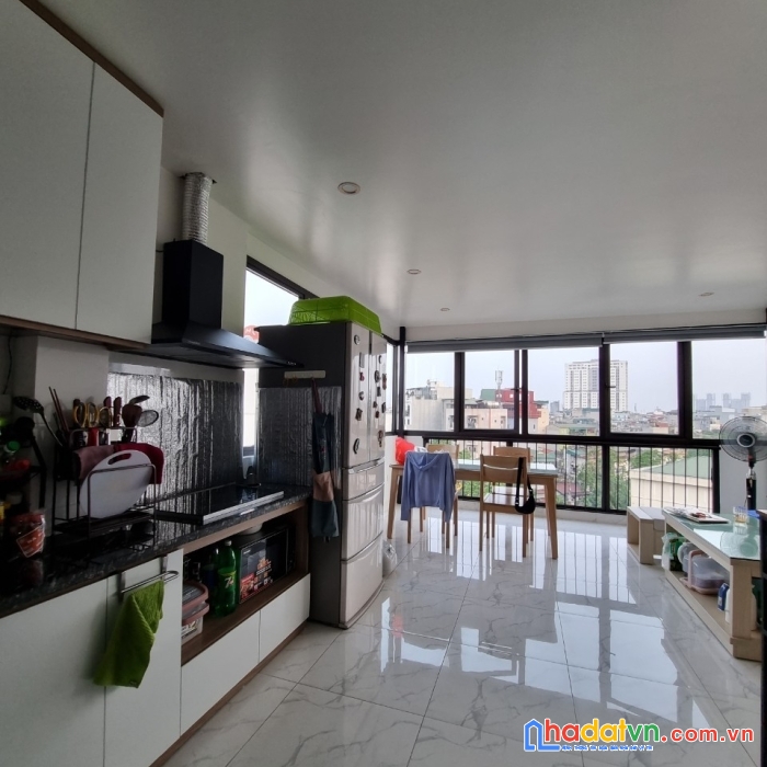 Bán nhà gấp khúc thừa dụ 71,5m2, 4 tầng, mt 5,5m, giá 14 tỷ.