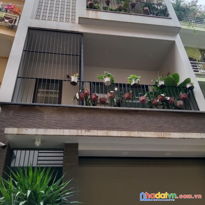 Siêu hiếm - trung văn- nam từ liêm-  trước nhà ô tô tránh - dt 49m 
- giá 4,89 tỷ.