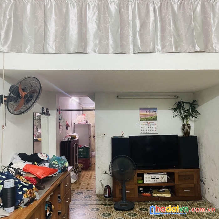 Hiếm! nhà tầm tiền nhiều người quan tâm, thửa đất vuông đẹp, ngõ to, gần phố, diện tích 35m*2