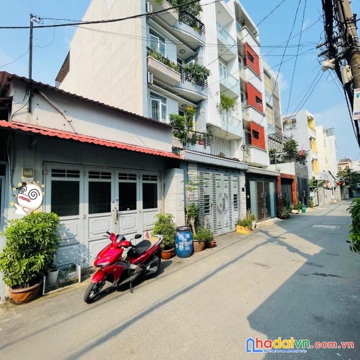 Nguyễn v lượng- hẻm 6m - lô góc-p17-gò vấp-10.9m x16m -3 tầng chỉ 9.5 tỷ