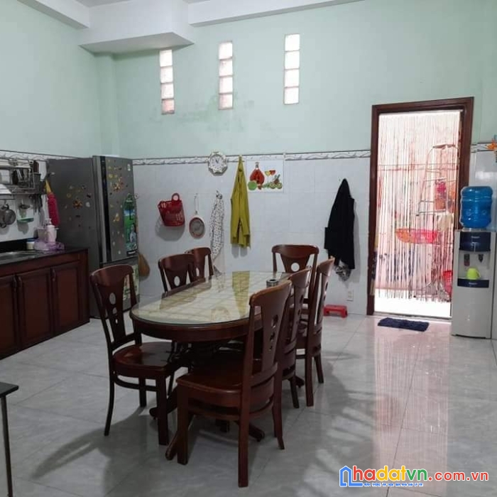 Cần bán nhà 7,8 tỷ hxh  nguyễn sỹ sách nở hậu 85m2 3 lầu 4 phòng ngủ gần chợ tân trụ