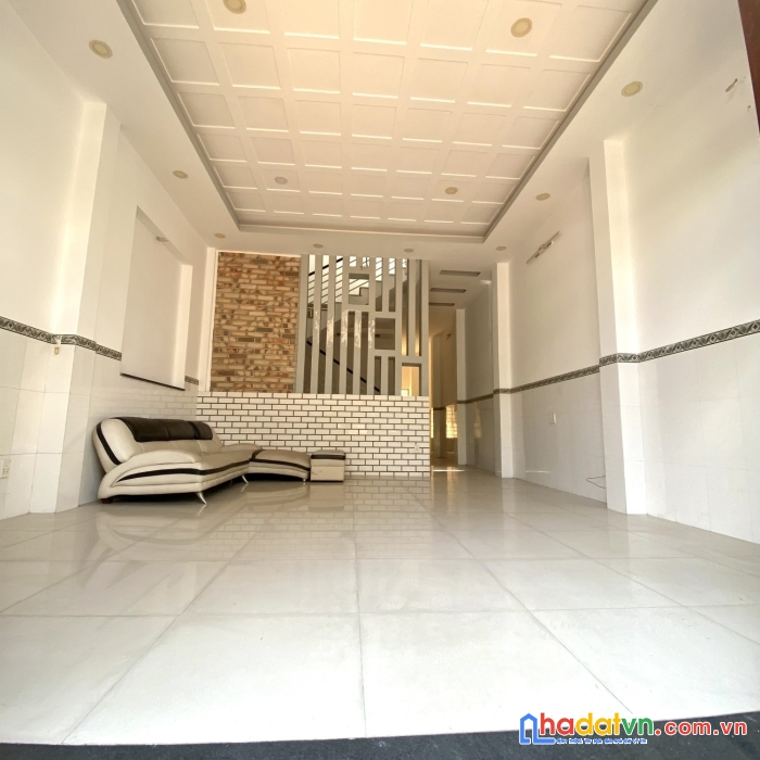 Bán nhà 3 tầng-hxh đường đình nghị xuân-bình tân-5mx18.5m-chỉ 6 tỷ