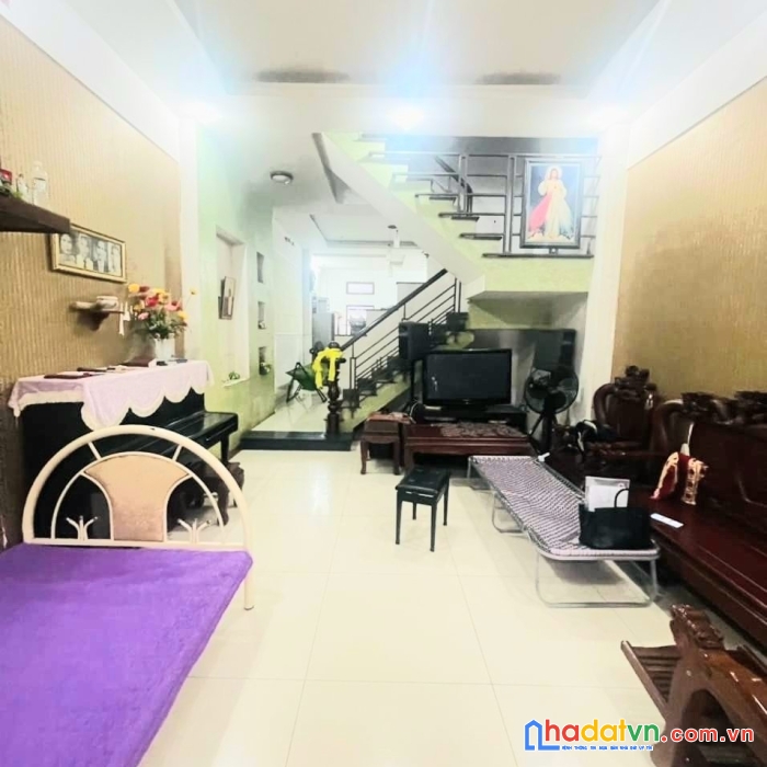 Nhà 3 tầng ấp chiến lược, 90m2, bình tân, nhỉnh 9 tỷ