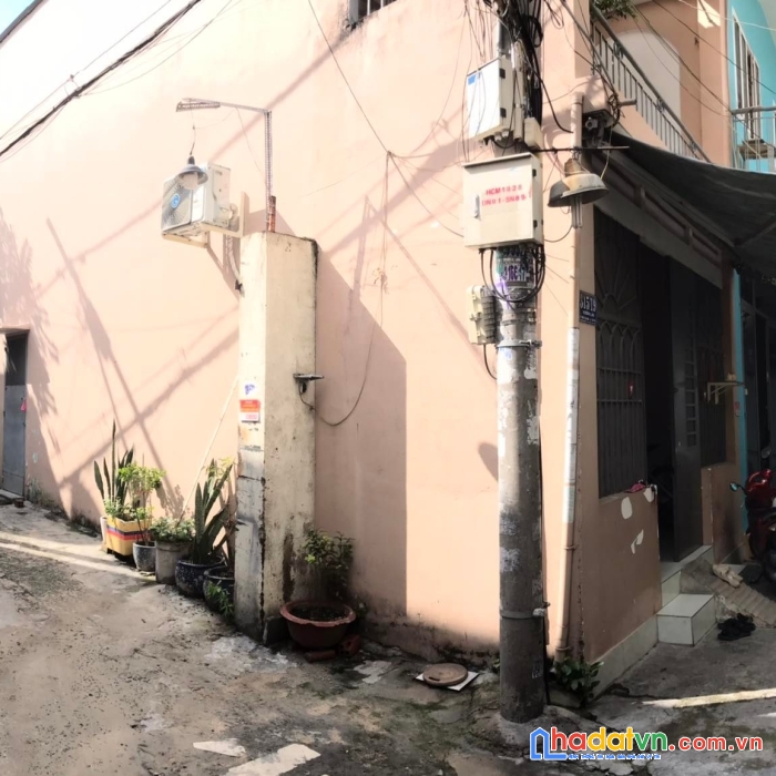 Nhà gốc 2 mặt hẻm – vài bước ra vườn lài – xe tải nhỏ đậu kế bên nhà