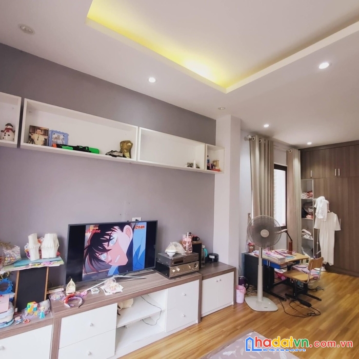 Rất hiếm. tô vĩnh diện. lô góc, sát ô tô,50m x 5t x mt5,6m giá 6,45 tỷ