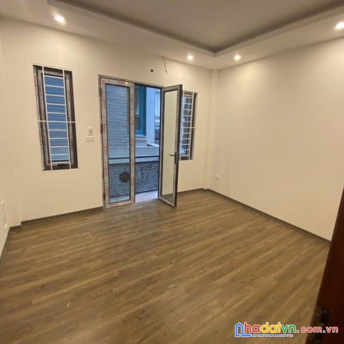 Bán nhà vũ trọng phụng, thanh xuân, mt40m2 4t mt 4m 4.5 tỷ ngõ ba gác.