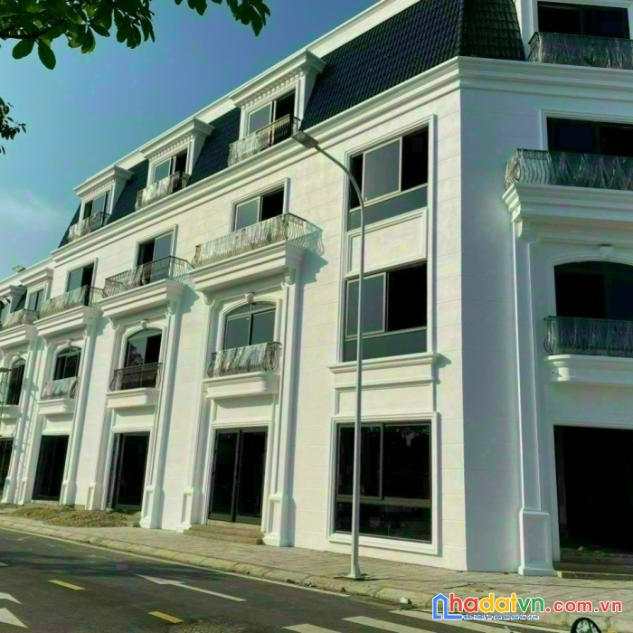 Vci tower - chung cư đẹp nhất vĩnh yên- giá chỉ từ 380 triệu 
mr.nam 0986982887