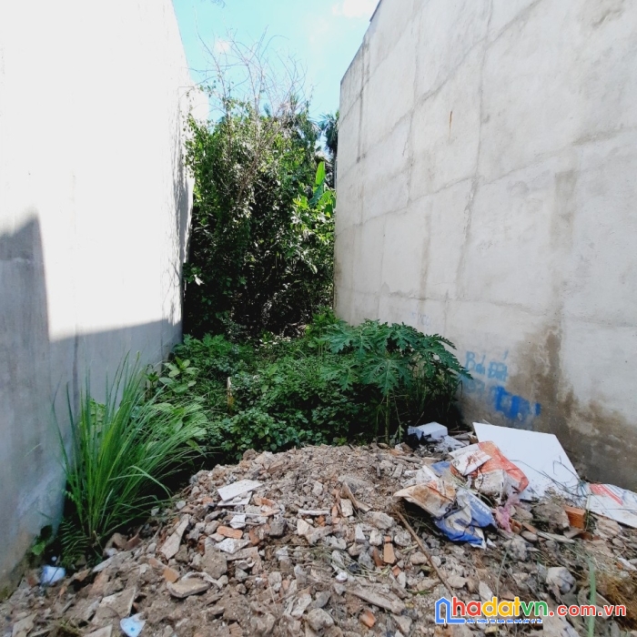 Đất đẹp vuông vức ngay chung cư metrobach hxh 5m, kdc đồng bộ giá chỉ 4.65 tỷ