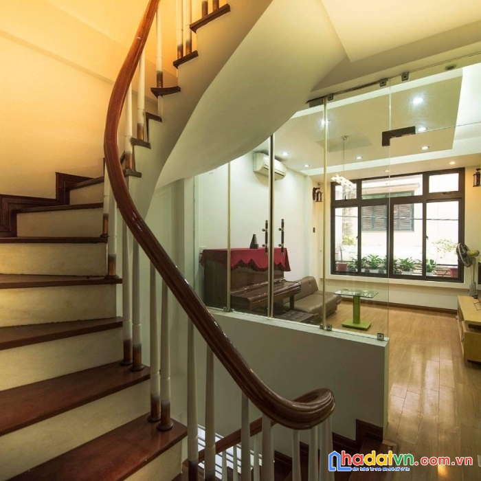 Bán nhà xuân phương 60m2 5t 4m 6 tỷ bắc từ liêm