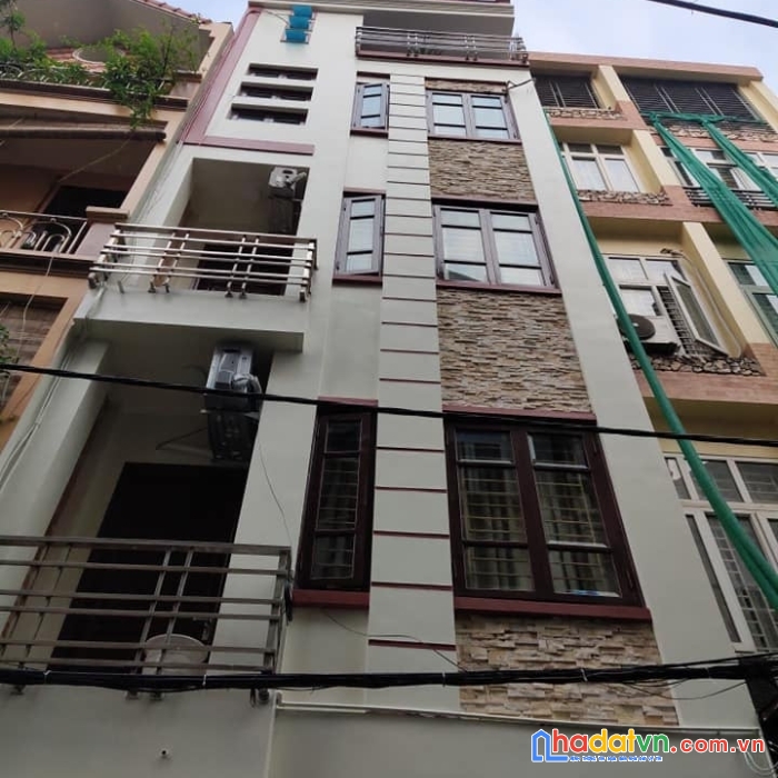 Bán nhà 103 cổ nhuế -  37m2 - 6 ngủ siêu đẹp- 3,7 tỷ