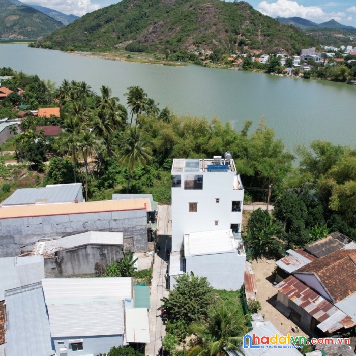 Bán lô đất 90m2 thổ cư xã vĩnh ngọc thành phố nha trang cách bờ kè sông cái 50m cách chợ vĩnh ngọc