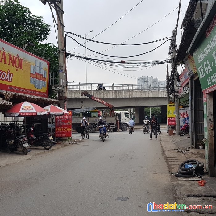 Đất nam từ liêm, cách đường ô tô tránh nhau chỉ 30m, vị trí gần cầu vượt trần hữu dực- gọi bắc