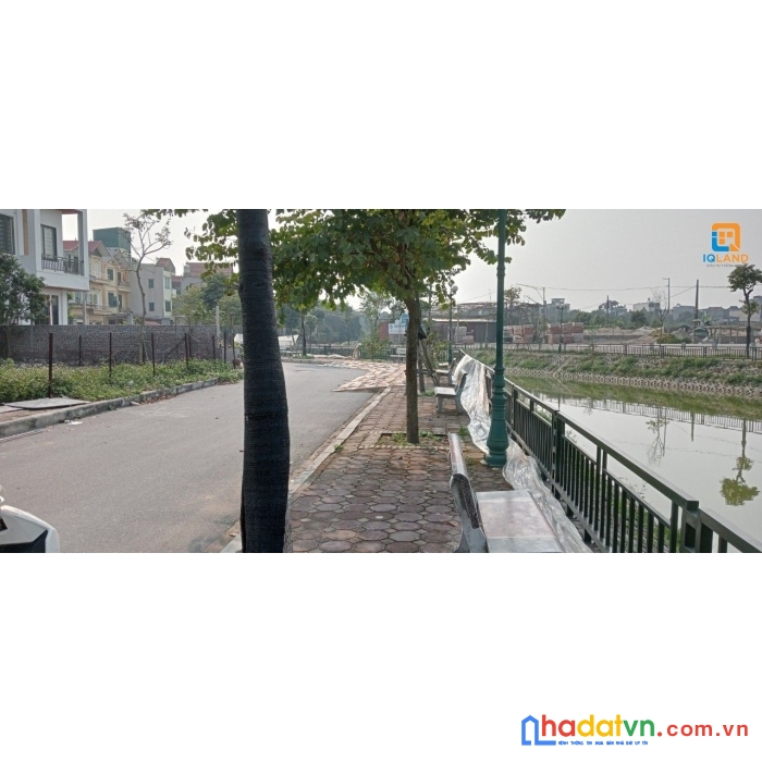 Hoa hậu 100,5m2 bìa làng cổ loa view hồ điều hòa đường trải nhựa 6m