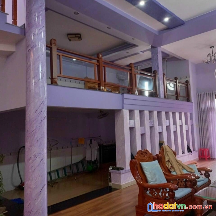 Bán nhà đẹp, kiểu dáng biệt thự, 213m2, phường tam hiệp. giá chỉ 8.8 tỷ