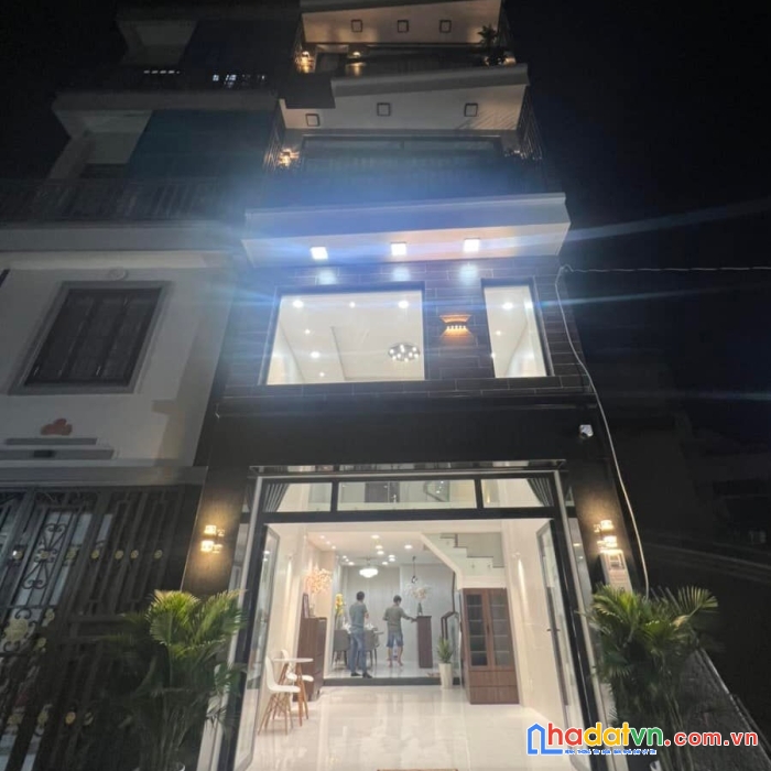 Chuẩn phong cách nhà đẹp nguyễn xí, 5 tầng, 4.25*12.5, tự thiết kế siêu đẹp giá 11.6 tỷ