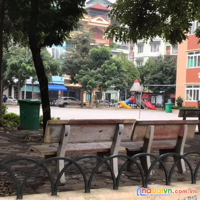 Bán nhà tt q.cầu giấy,  quan hoa mt 6m, dt 52m2 x9.2 tỷ.vị trí hiếm, gần phố.