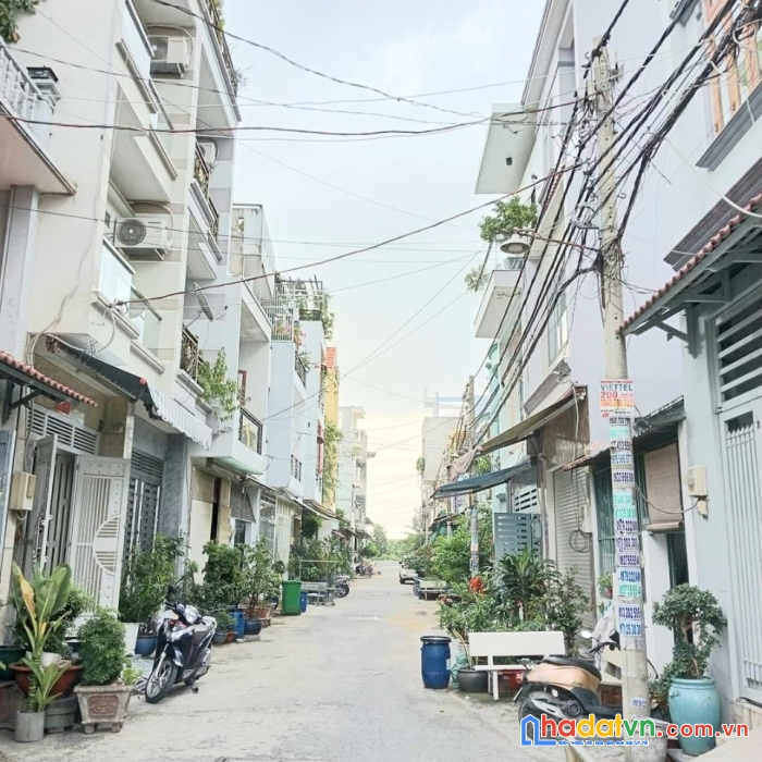 Bán nhà hẻm xe tải 8m, võ văn vân, bình tân, chỉ 4.xx tỷ