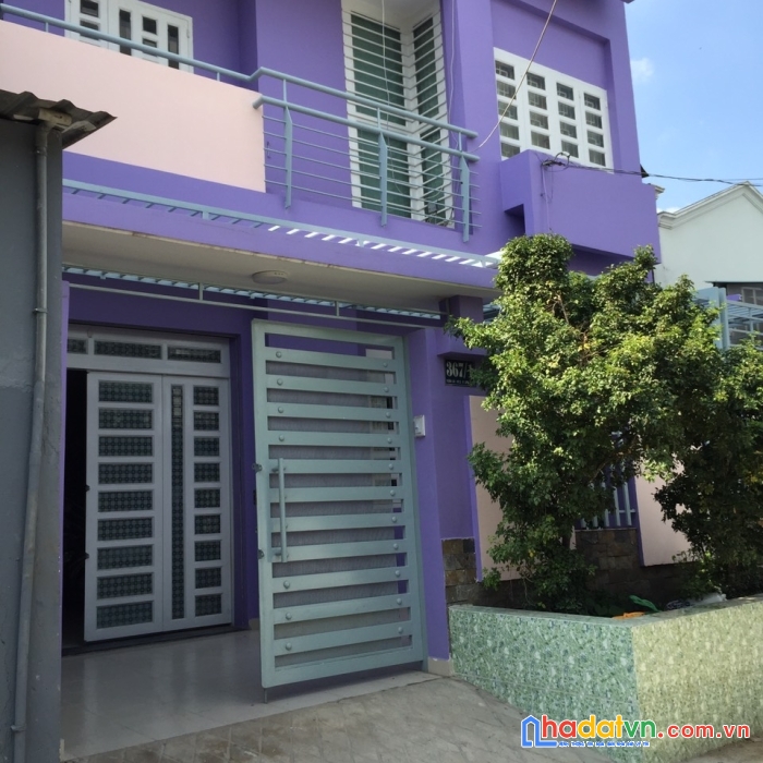 Cần bán nhà vị trí đẹp tại quận 12