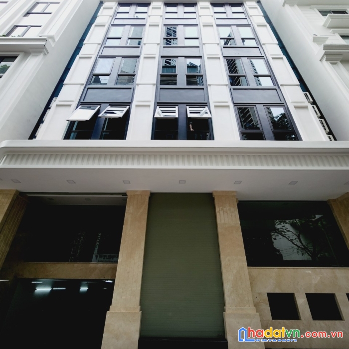 Chính chủ bán tòa nhà văn phòng 7 tầng 1 hầm xây mới 160m phố lê văn lương cực đẹp !