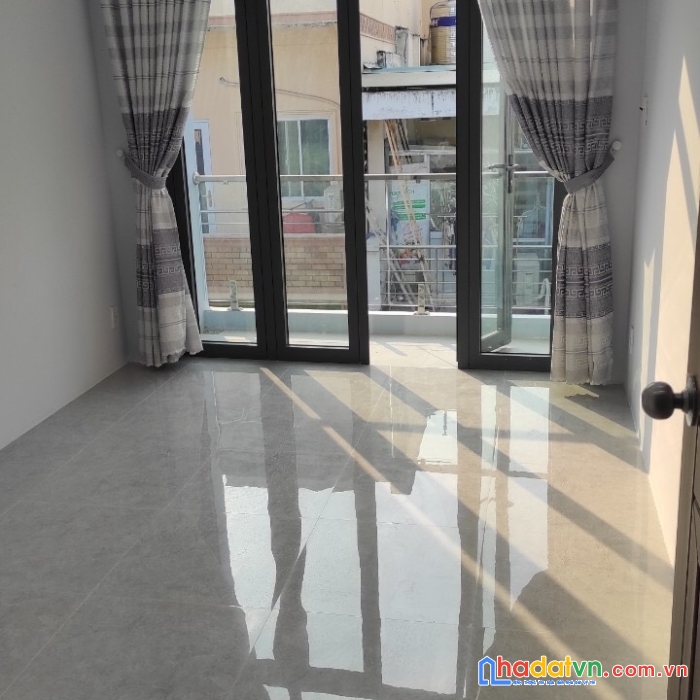 Nhà giá thanh lý đường lê hồng phong p.2 q.10