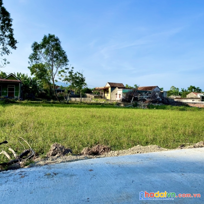 * cần ra nhanh lô đất siêu phẩm quảng hưng quảng trạch quảng bình