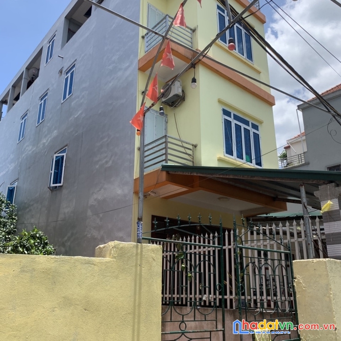 Chính chủ cần bán nhà4 tầng vị trí đẹp tại hưng yên