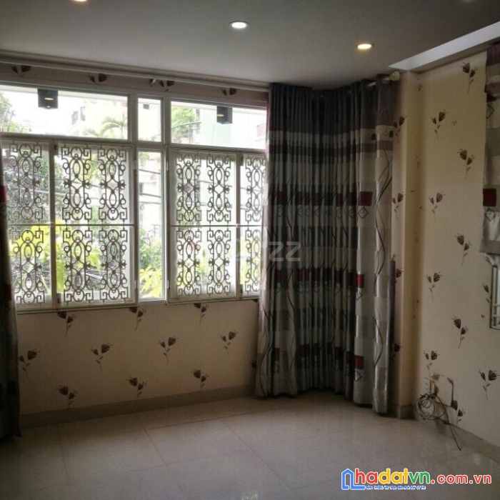 Bán gấp nhà hồ biểu chánh , phường 11, quận phú nhuận / 37 m2 – 8.5 tỷ