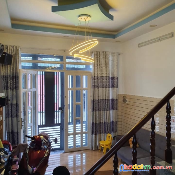 Nhà 52m2 tặng nội thất hẻm chu văn an quận 6