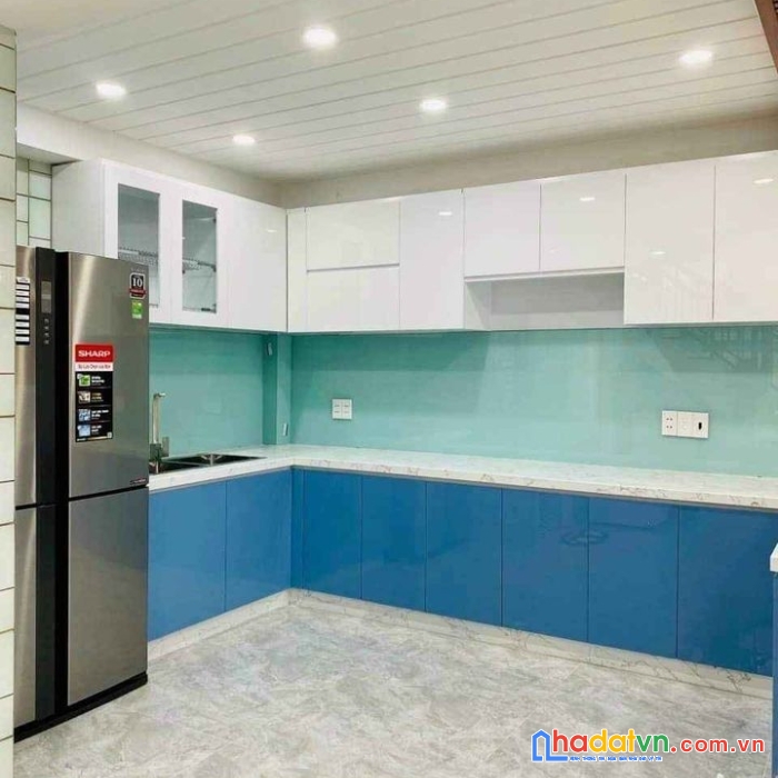 Giá rẻ, bán nhà hxh quang trung, 80m2, 2 tầng, giá 5.75 tỷ còn tl