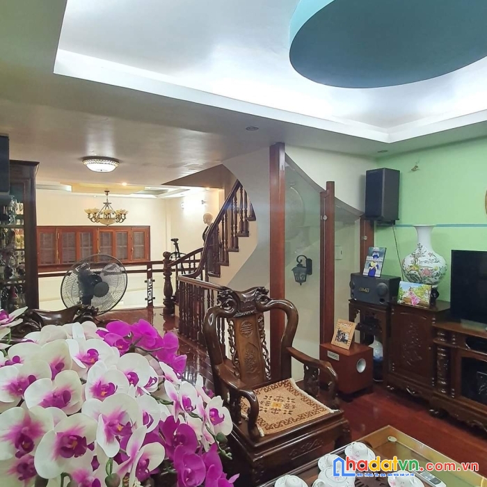 Bán nhà kim hoa nhà đẹp ở ngay, ngõ 3 gác đua