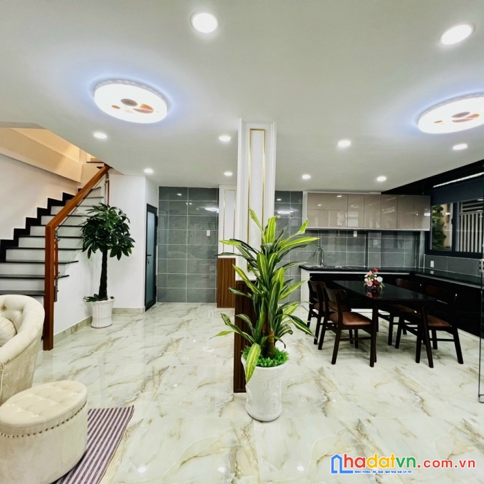 Bán nhà định cư dương quảng hàm, hxh 6m, chỉ 6 tỷ 550, có nhà 5 tầng 75m2