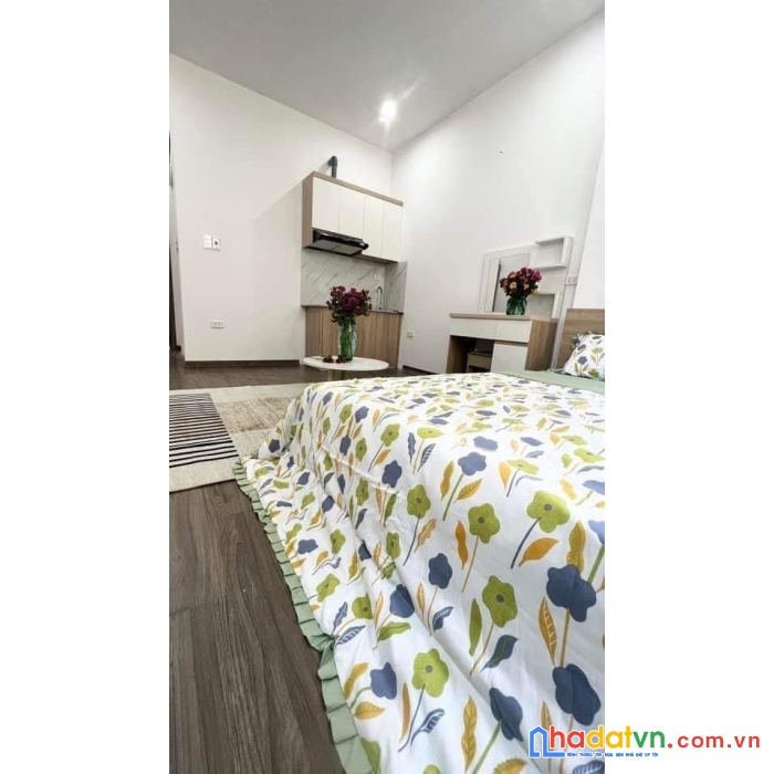 Ccmn cầu giấy 60m 9 phòng full nội thất chỉ 6,9 tỷ gần ô tô