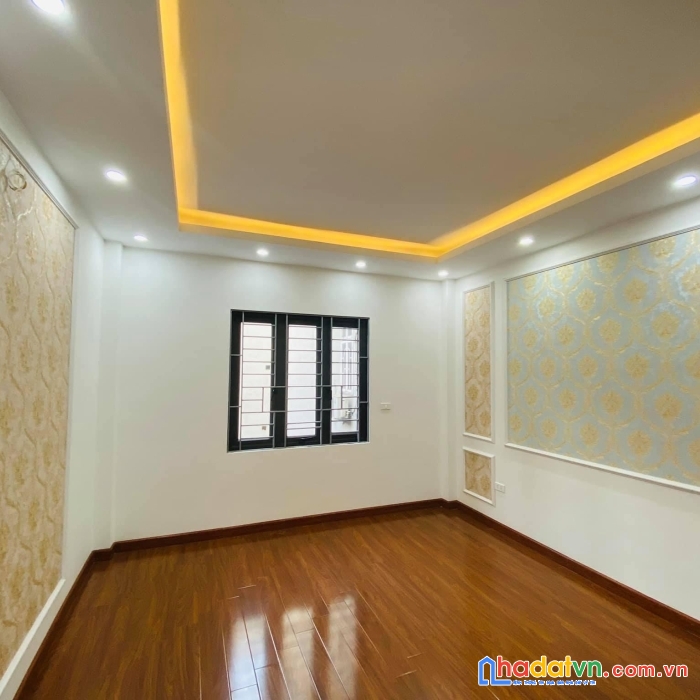 Bán nhà ngọc khánh, 38m2, 5t, 5.35 tỷ, ba đình.