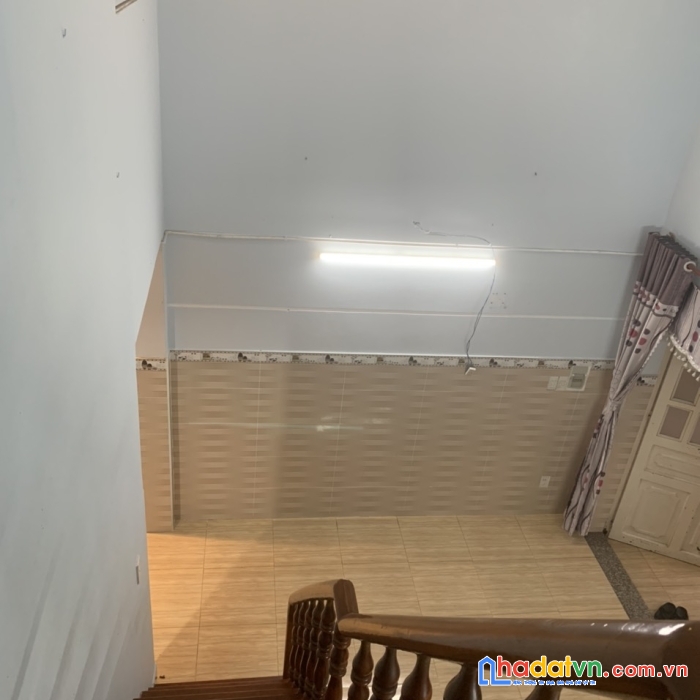 Nhà đẹp ngất ngây,hơn 65m2,gần ngã 3 chợ đường,quận 12, nhỉnh 2 tỷ