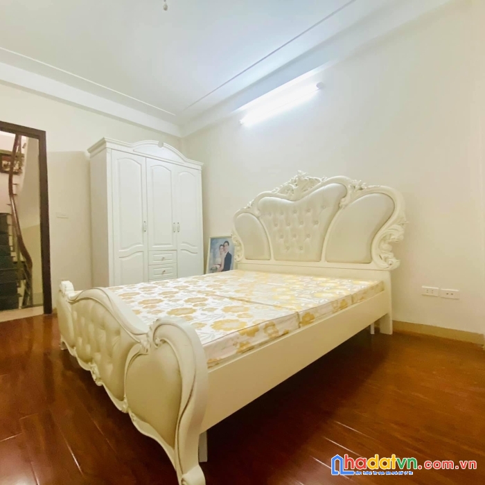 3.5 tỷ có ngay nhà – tây hồ 37m2 x 4t – kinh doanh đỉnh – gần ôtô tránh