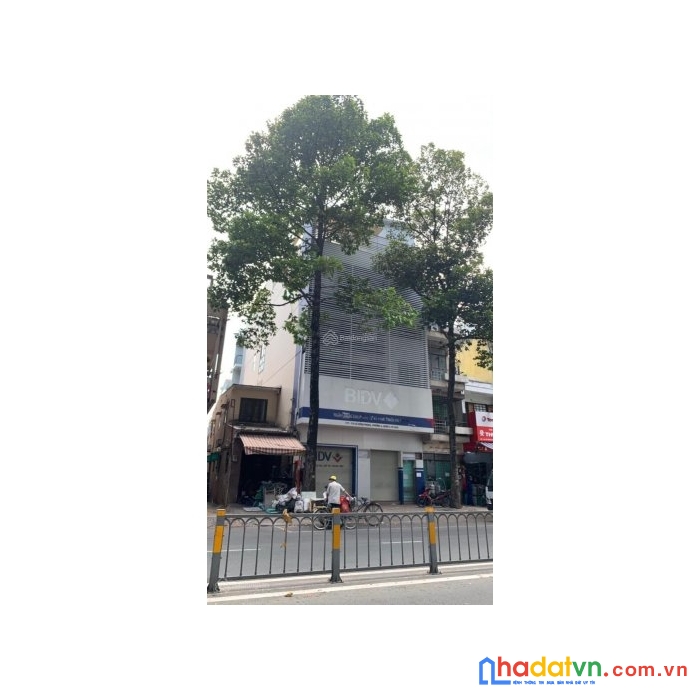 Cho thuê mặt tiền lê hồng phong, p3, q5, dt: 8x29m, 5 lầu, giá: 140 triệu tl