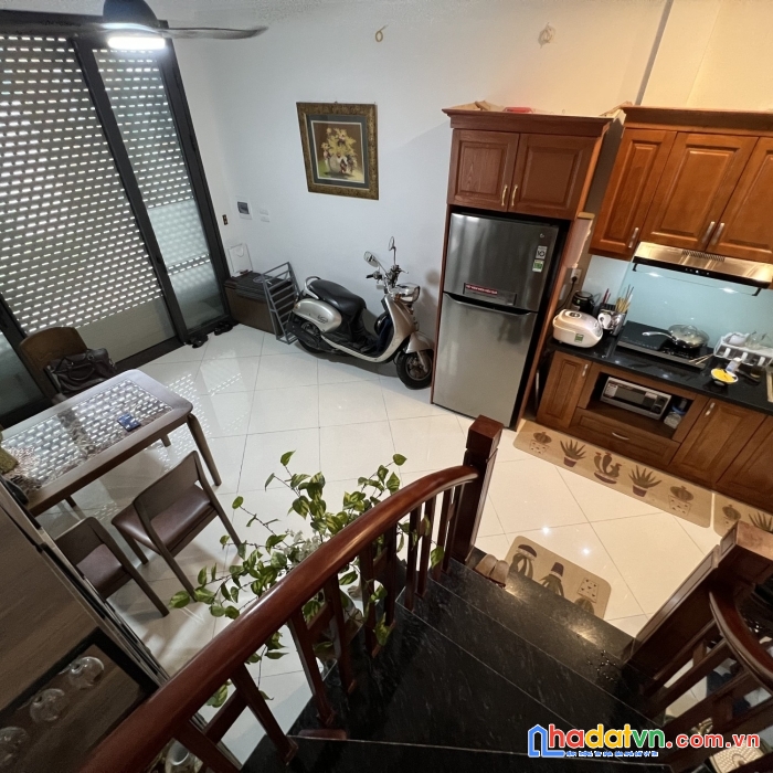 Cần bán gấp nhà -bát khối 30 m2 – 5t- 3.95 tỷ - giá quá rẻ.