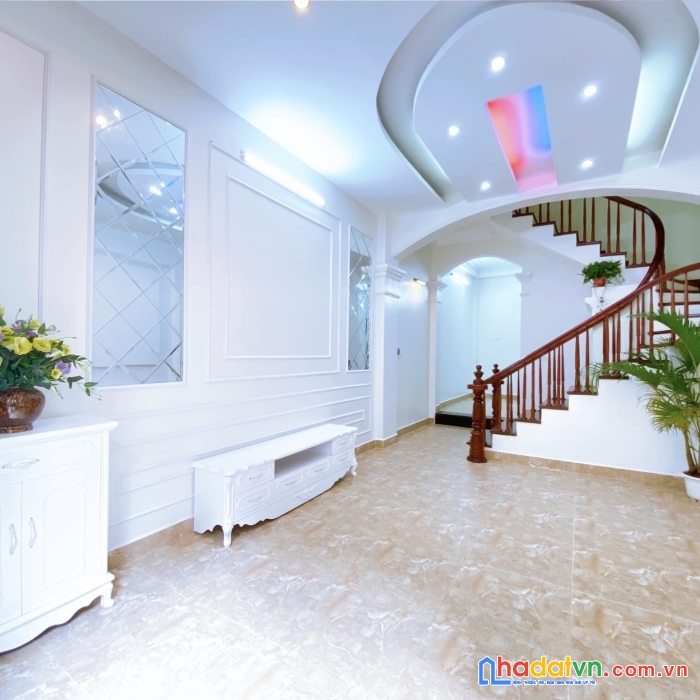 Nhà đẹp khương hạ thanh xuân ngõ thông kinh doanh 48m2 5 tầng giá 5.68 tỷ