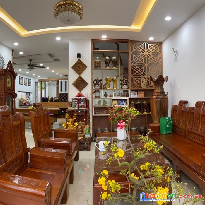 Vỡ nợ - cần bán gấp biệt thự lô góc - hoà xuân view công viên